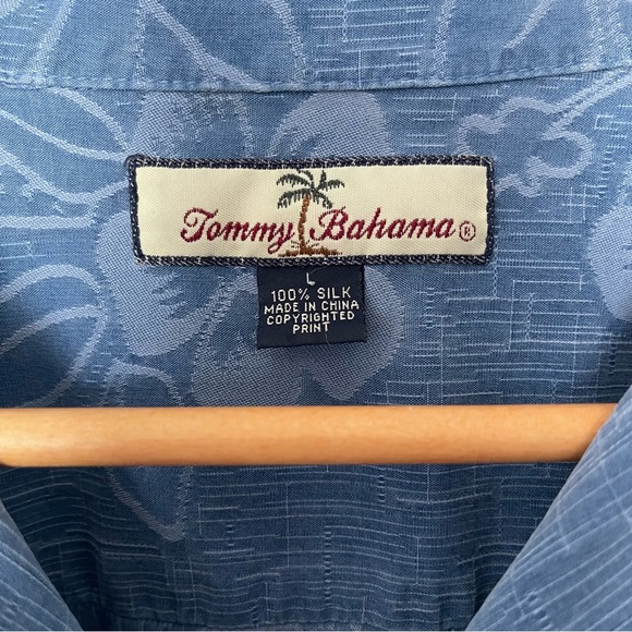 Tommy Bahama Men's Blue Hawaiian Tropical Silk Button Up Shirt Size L - Picture 2 of 6